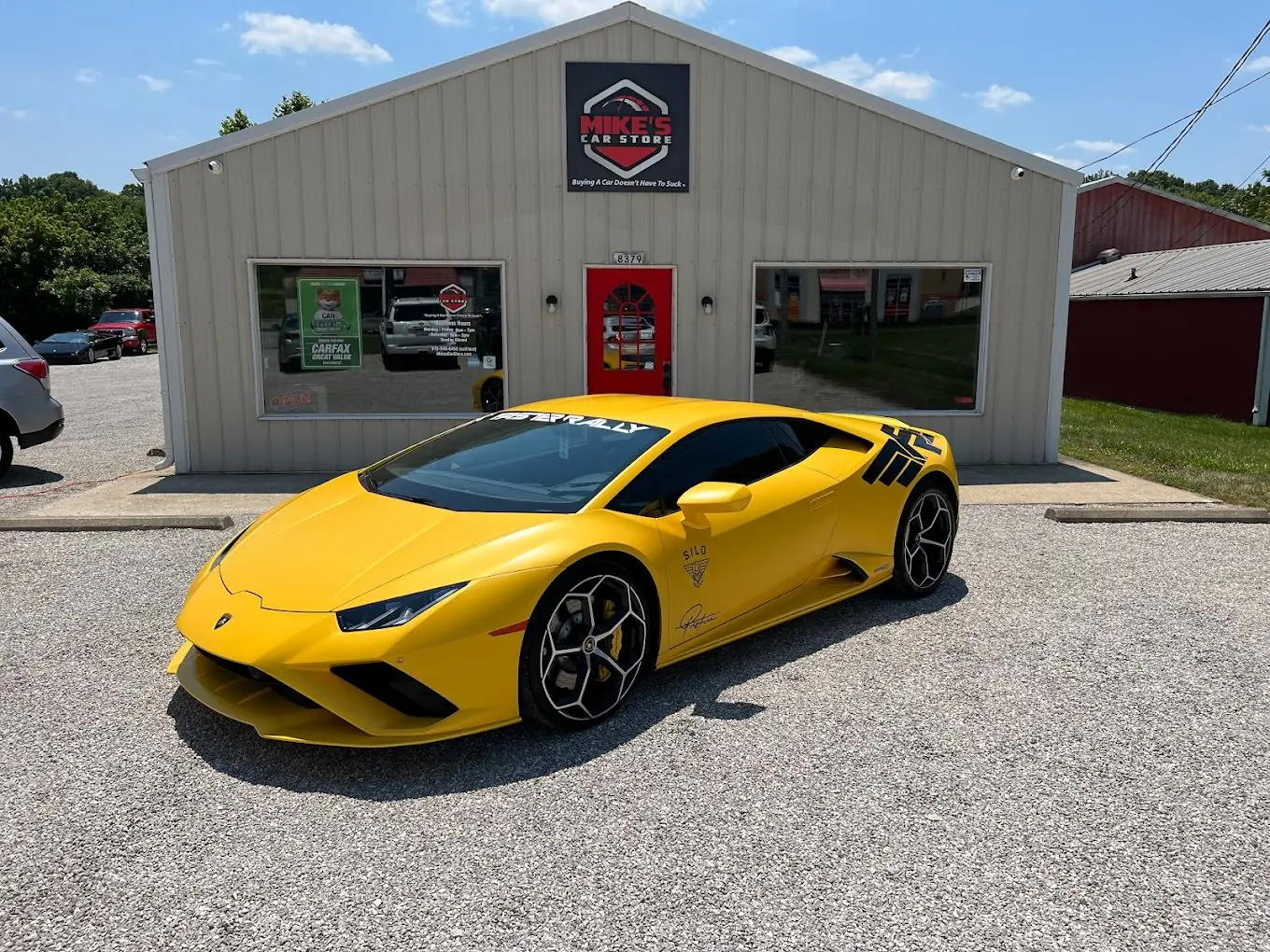 Dealership Showroom in Georgetown, IN